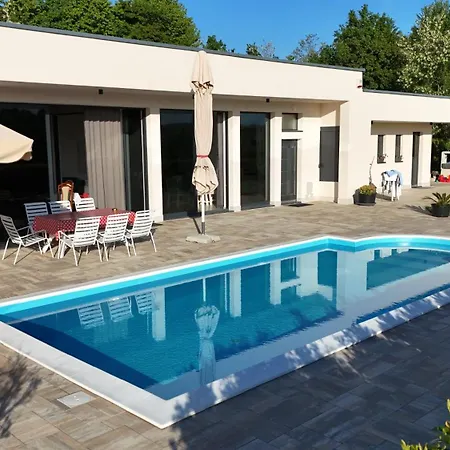 Dream House Villa